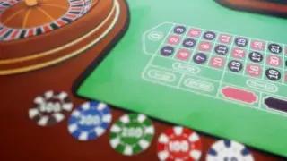 Hot Stakes Casino - American Roulette - Switch