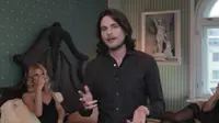Super Seducer 2 - Bonus Video 1: Meeting the Right Women 4